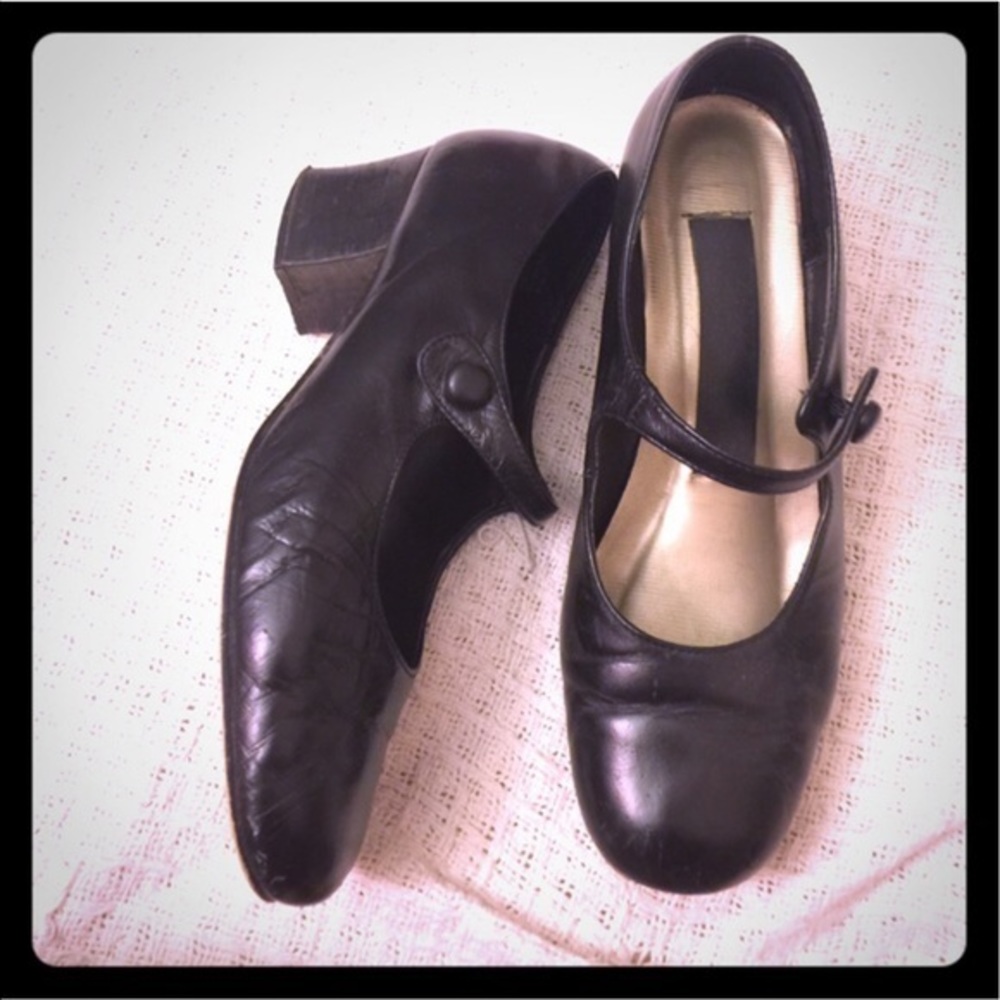 Black Heel Size 7